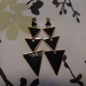 Forever 21 Triangle Art Deco Chandelier Earrings